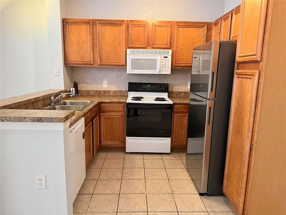 6131 METROWEST BOULEVARD #116 Orlando, FL 32835