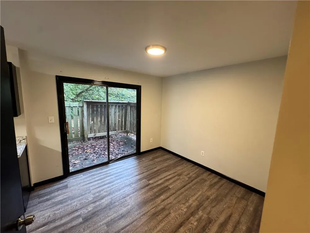 1413 STONE MILL Trace Stone Mountain, GA 30083
