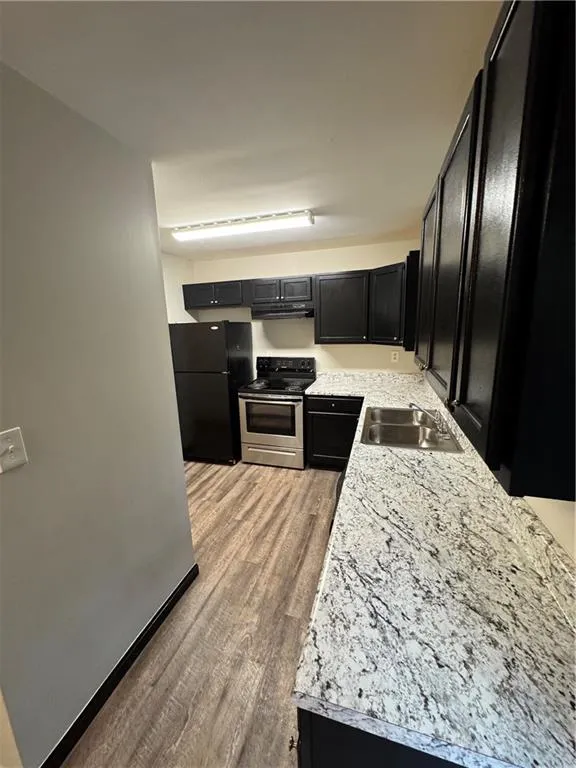 1413 STONE MILL Trace Stone Mountain, GA 30083