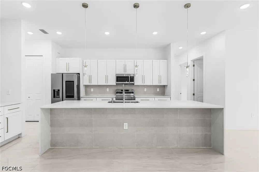 NW 38th Avenue Cape Coral, FL 33993