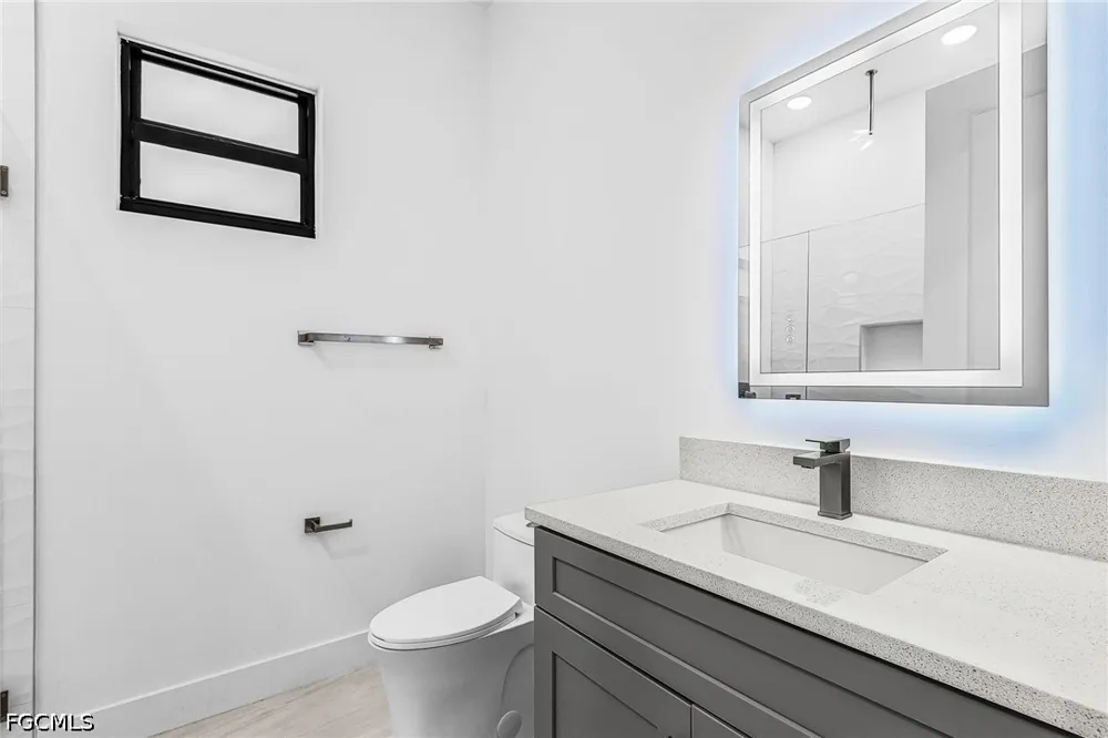 NW 38th Avenue Cape Coral, FL 33993