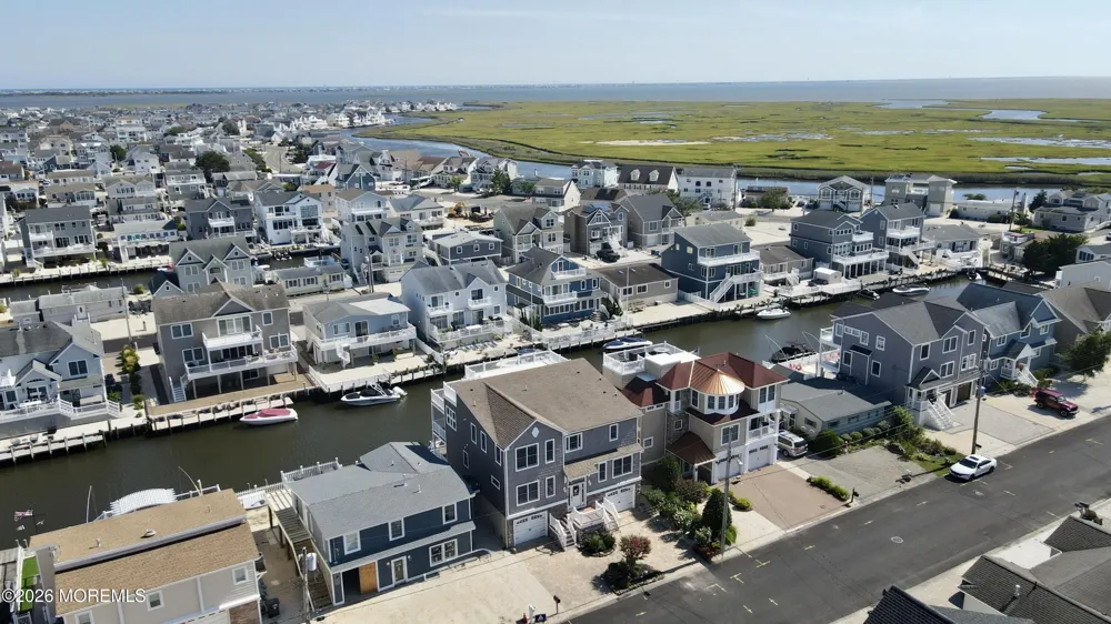 31 Marin Lane Beach Haven West, NJ 08050