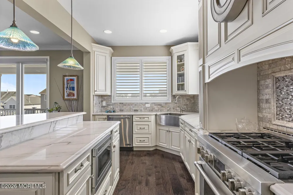 31 Marin Lane Beach Haven West, NJ 08050
