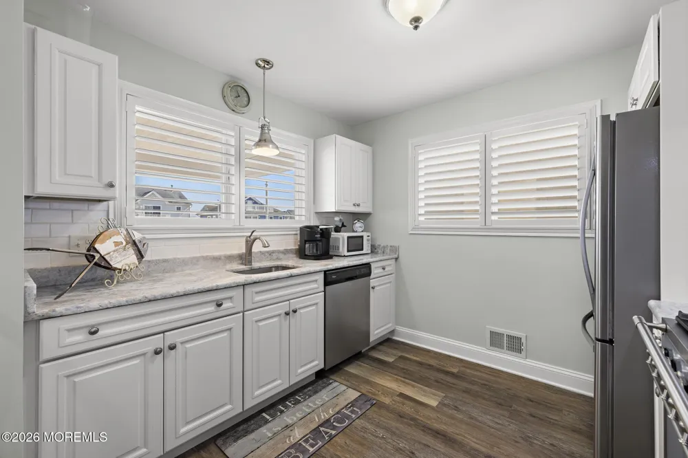 31 Marin Lane Beach Haven West, NJ 08050