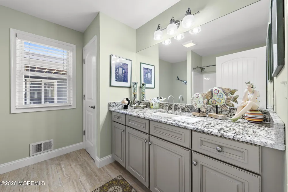 31 Marin Lane Beach Haven West, NJ 08050