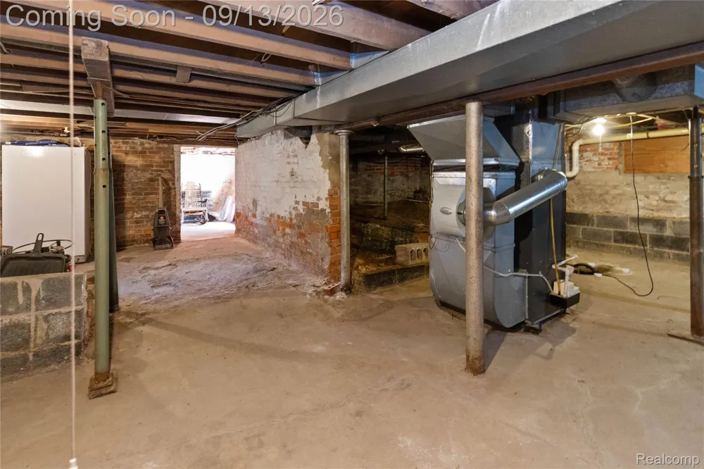 12766 Harris Street Carleton Village, MI 48117