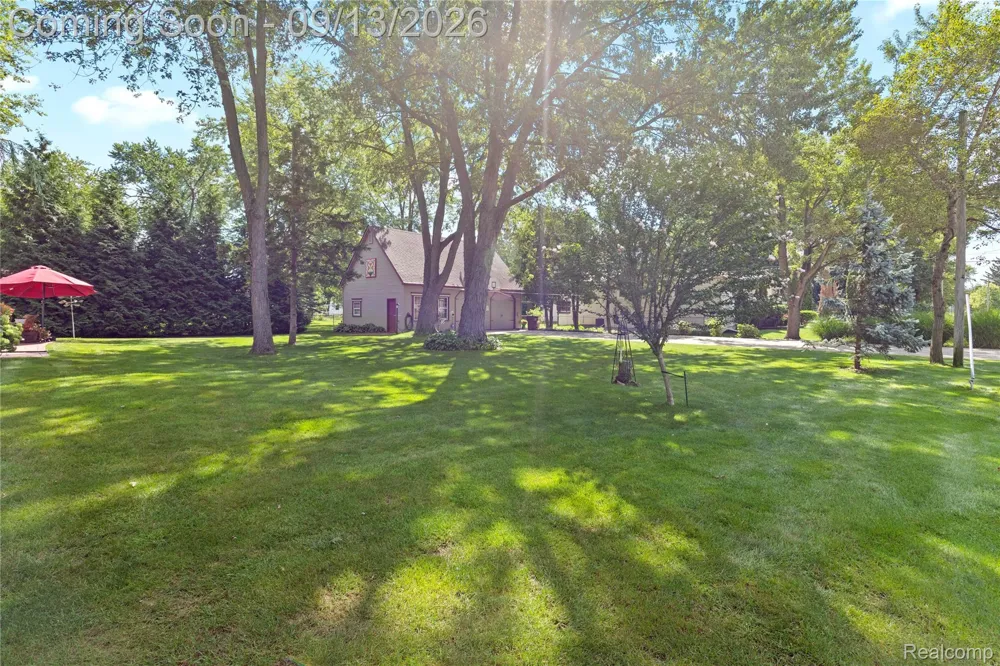 12766 Harris Street Carleton Village, MI 48117