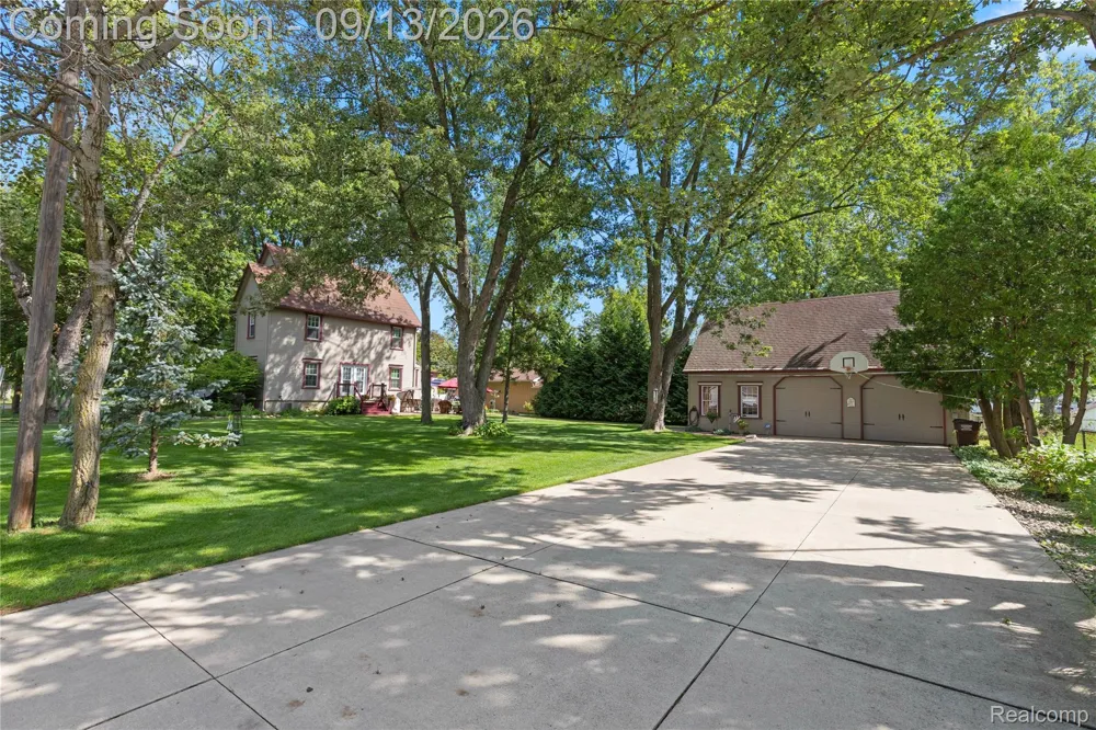 12766 Harris Street Carleton Village, MI 48117