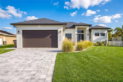 1640 NW 38th Avenue