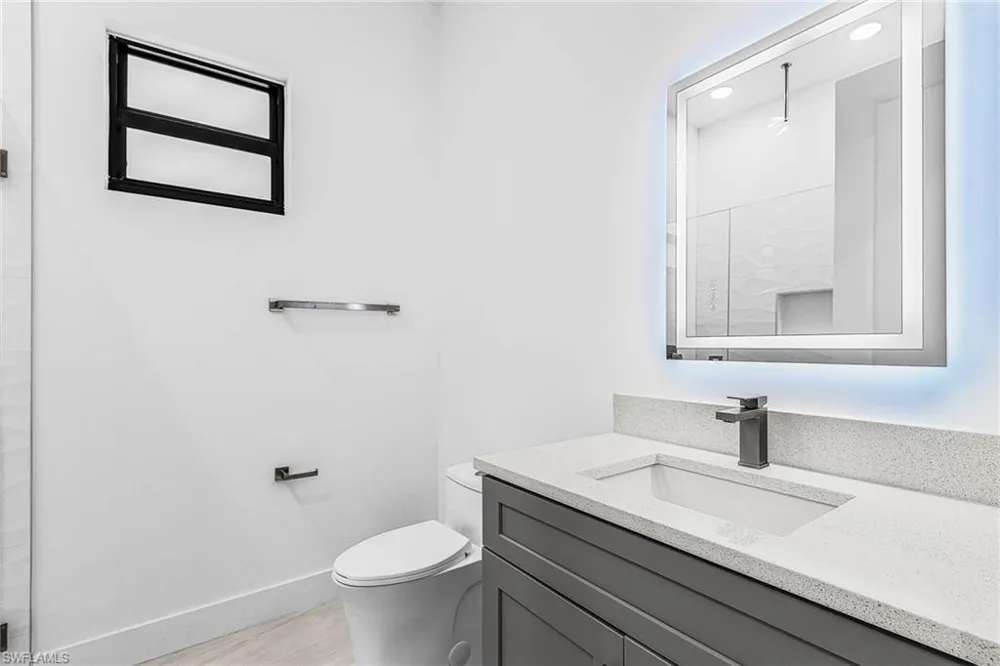 1640 NW 38th Avenue Cape Coral, FL 33993