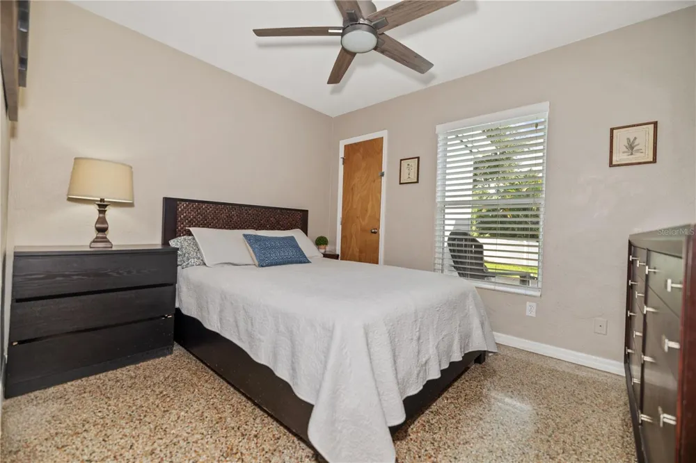 4122 W GRAY STREET Tampa, FL 33609
