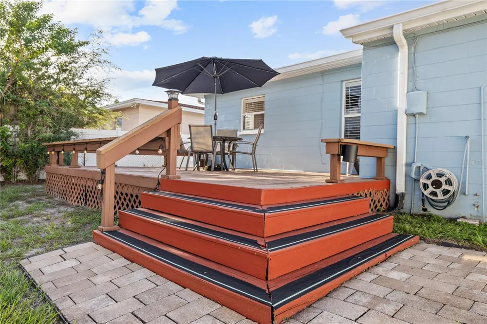 4122 W GRAY STREET Tampa, FL 33609
