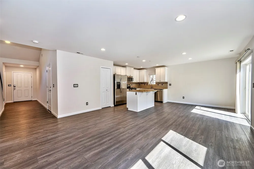 20231 4th Place W Lynnwood, WA 98036