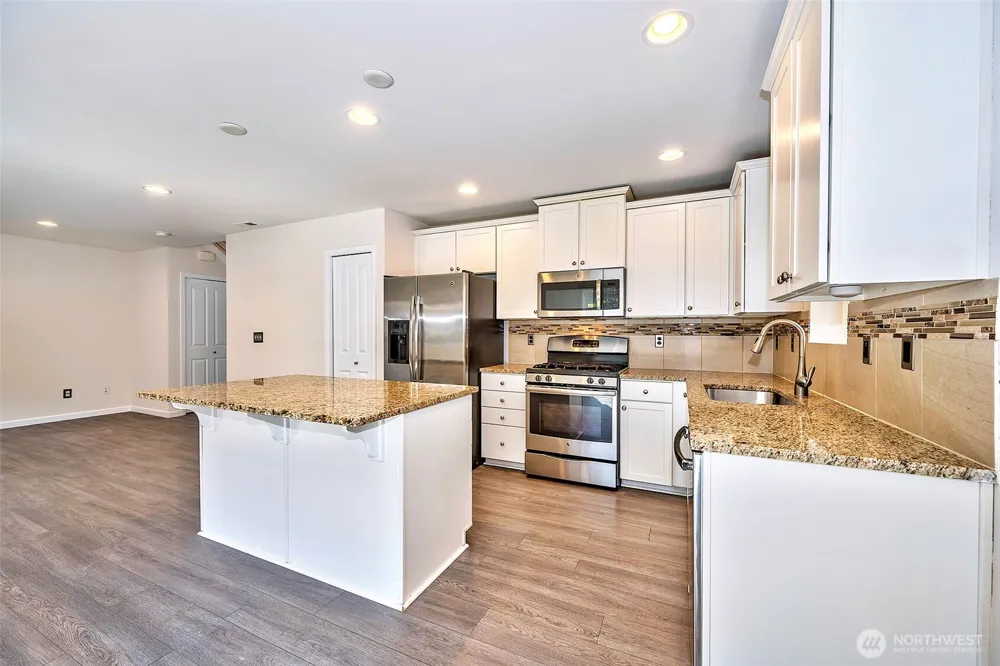 20231 4th Place W Lynnwood, WA 98036