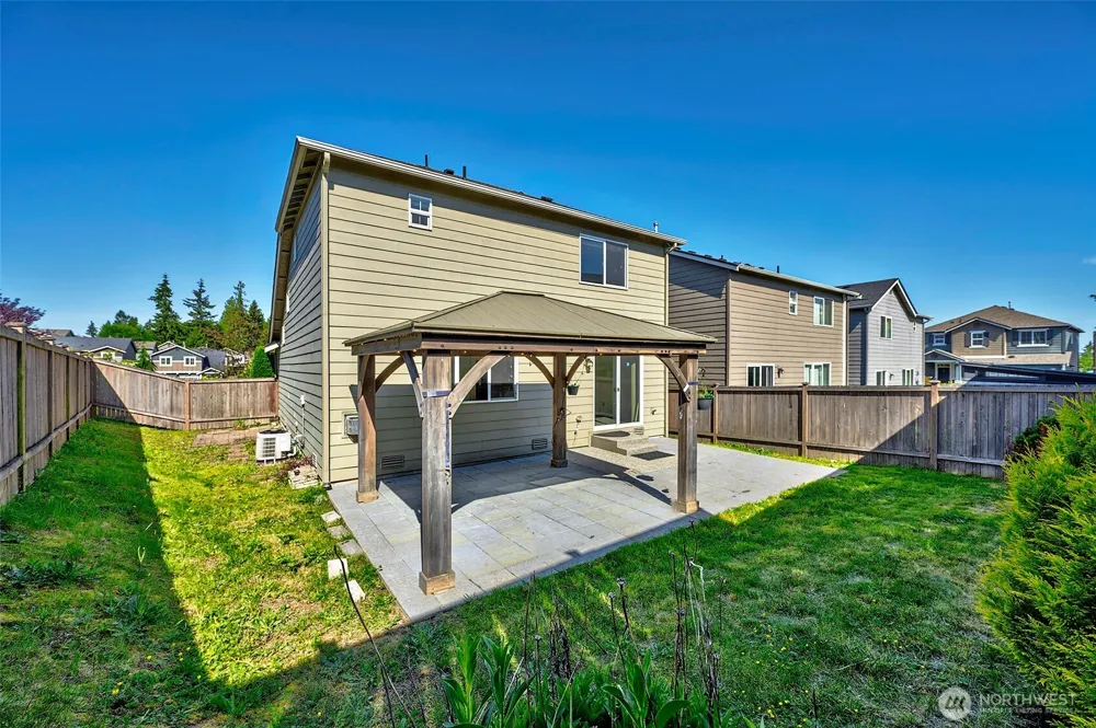 20231 4th Place W Lynnwood, WA 98036
