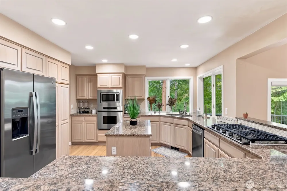 4856 167th Avenue SE Bellevue, WA 98006
