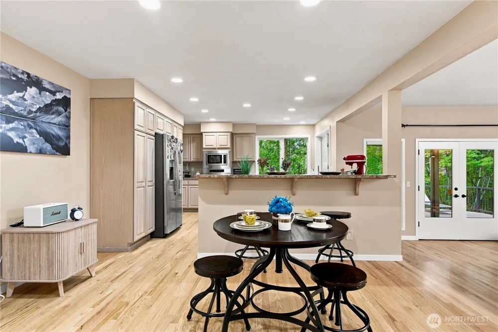 4856 167th Avenue SE Bellevue, WA 98006