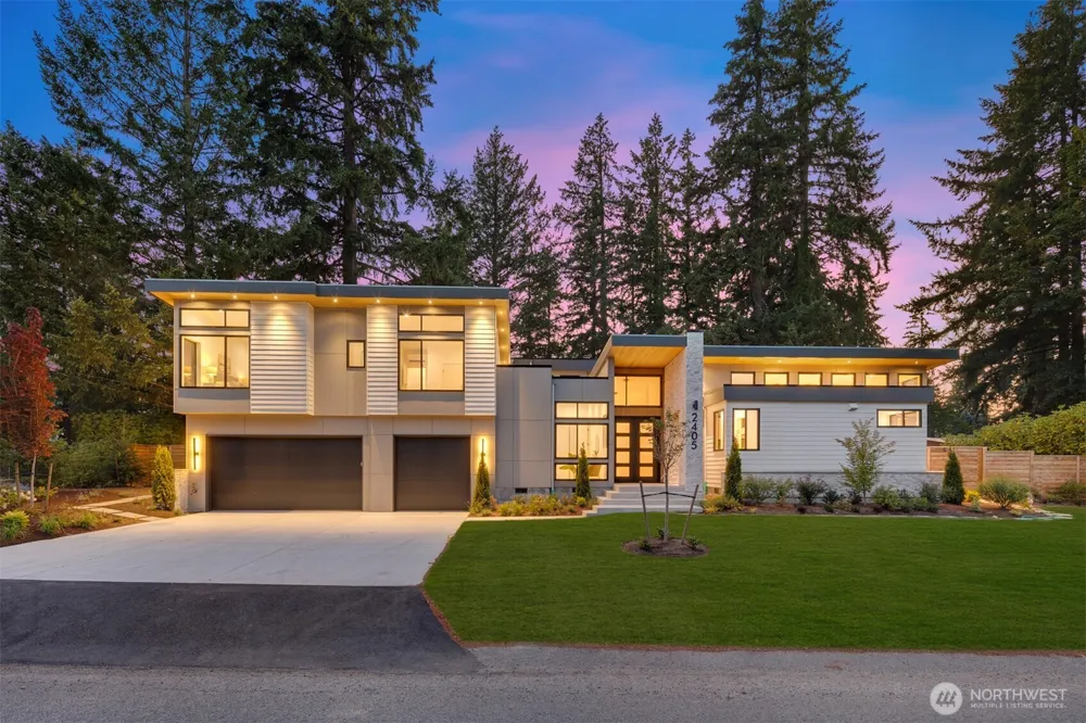 2405 162nd Avenue NE Bellevue, WA 98008