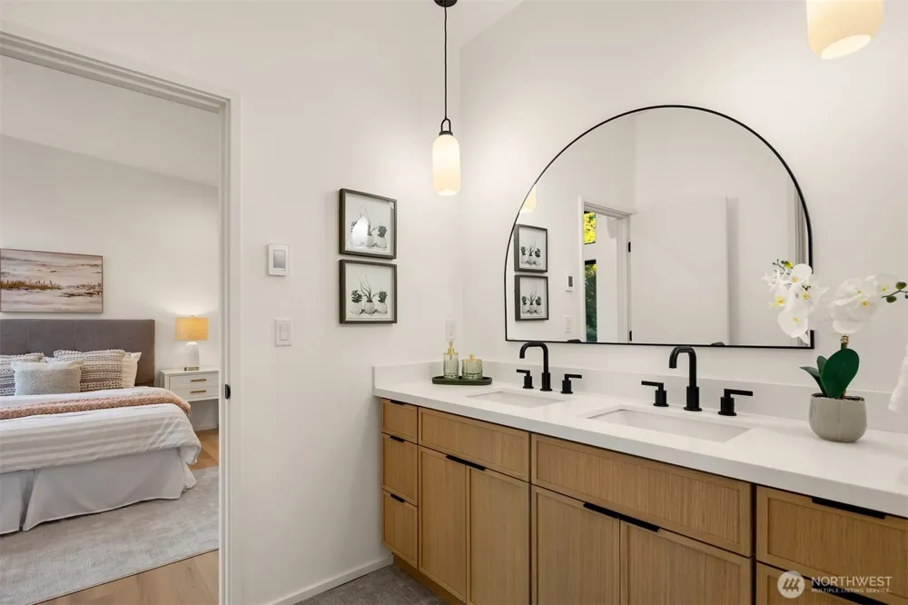 2405 162nd Avenue NE Bellevue, WA 98008