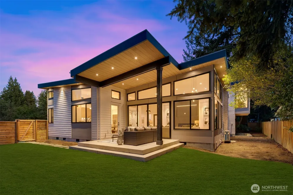 2405 162nd Avenue NE Bellevue, WA 98008