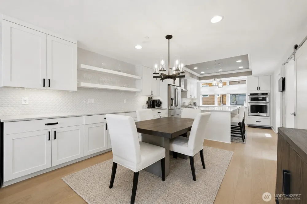 4033 129th Place SE Bellevue, WA 98006