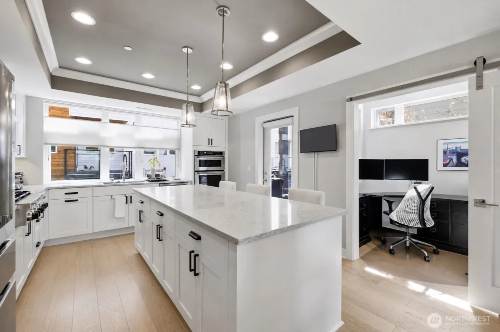 4033 129th Place SE Bellevue, WA 98006