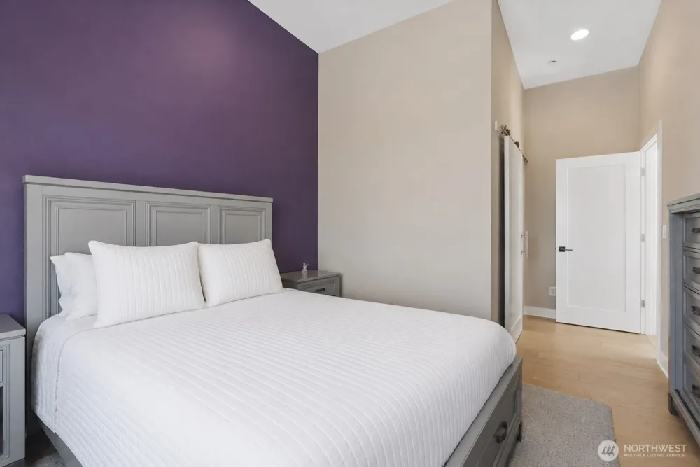 4033 129th Place SE Bellevue, WA 98006