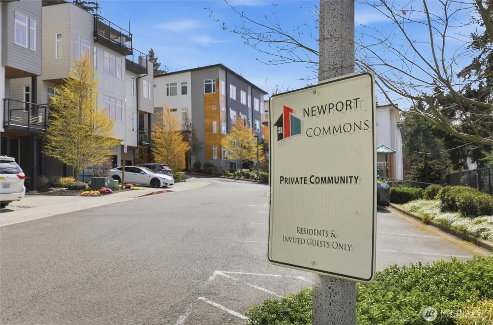 4033 129th Place SE Bellevue, WA 98006