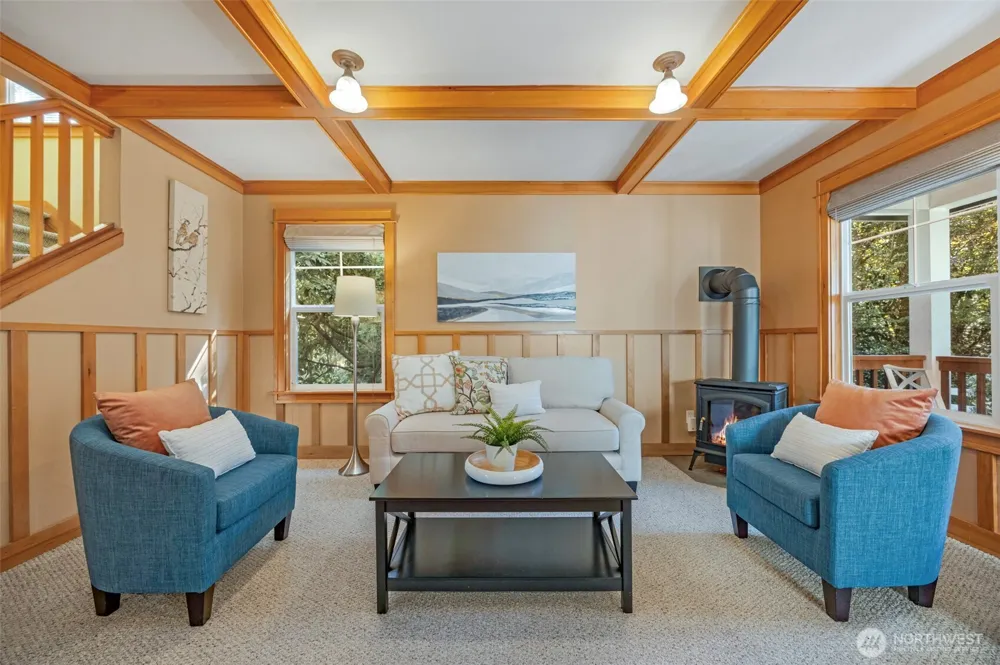 15741 Dayton Avenue ##11 Shoreline, WA 98133