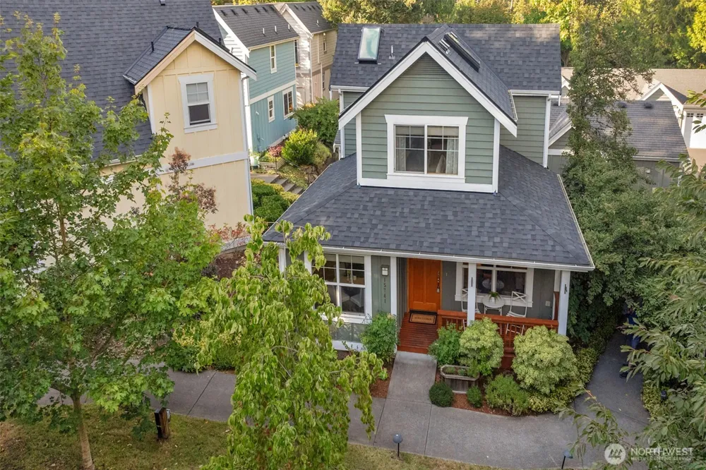15741 Dayton Avenue ##11 Shoreline, WA 98133