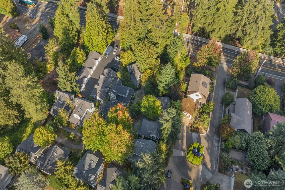 15741 Dayton Avenue ##11 Shoreline, WA 98133