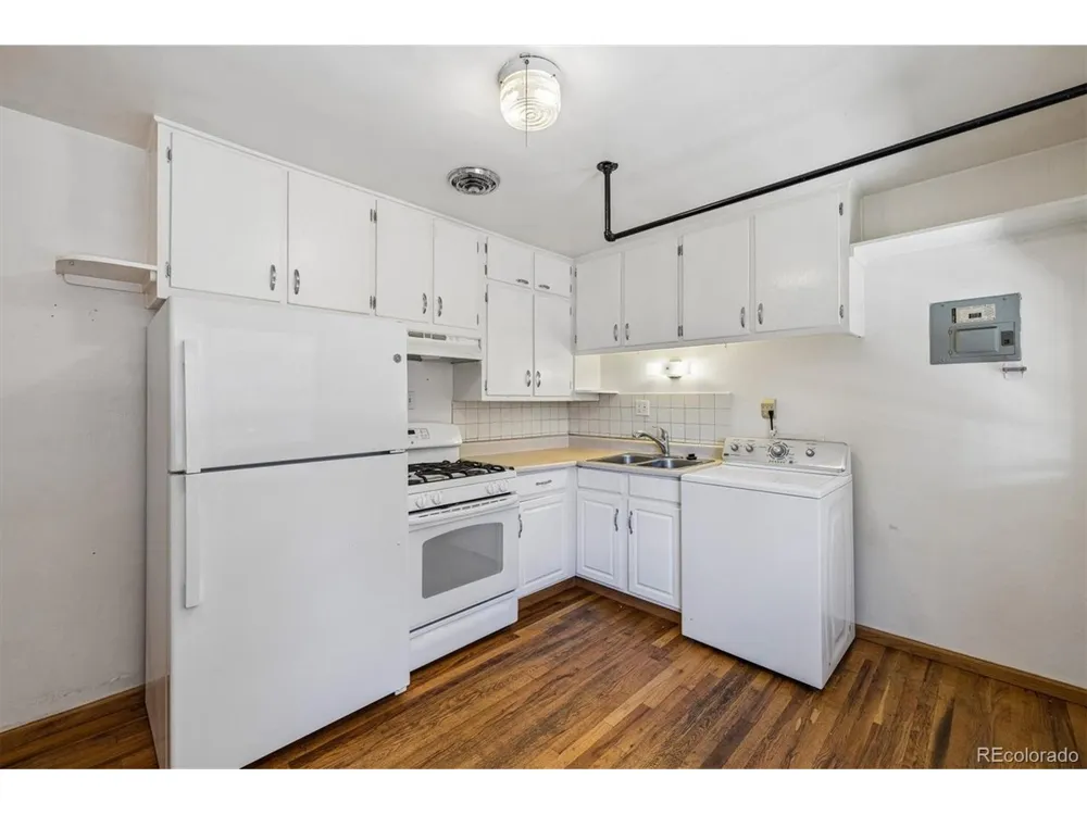 3300 W 22nd Avenue Denver, CO 80211
