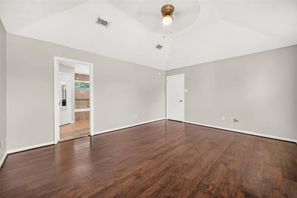 17626 Coventry Squire Drive Hockley, TX 77084