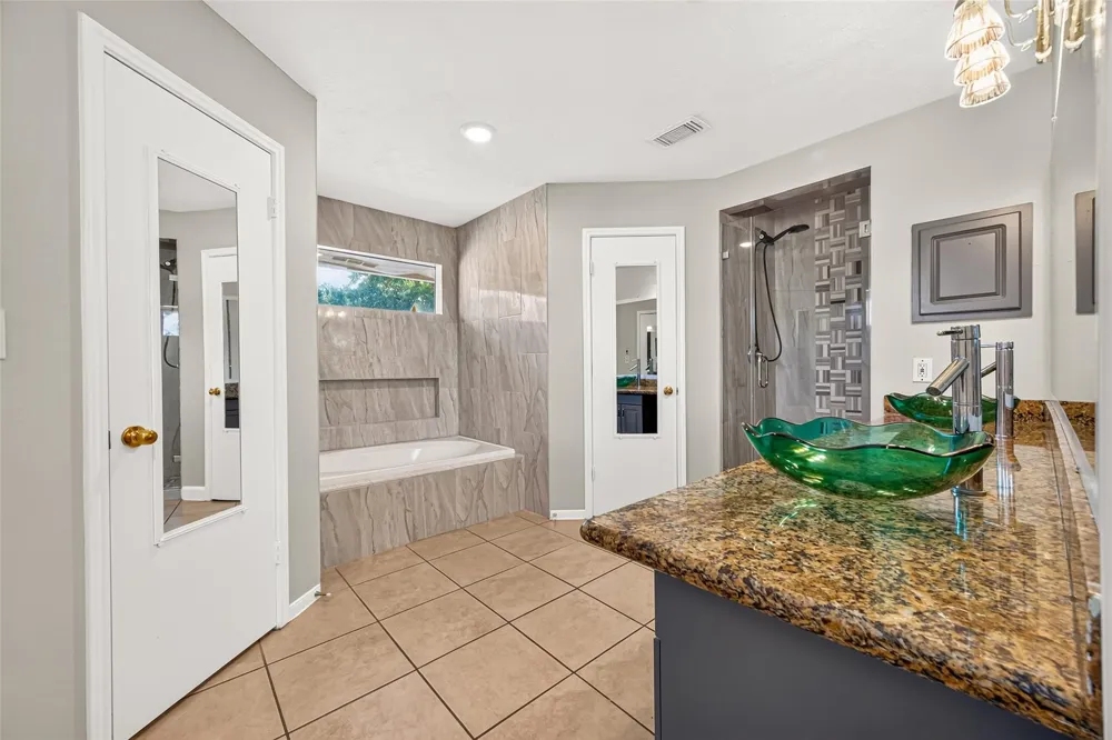 17626 Coventry Squire Drive Hockley, TX 77084