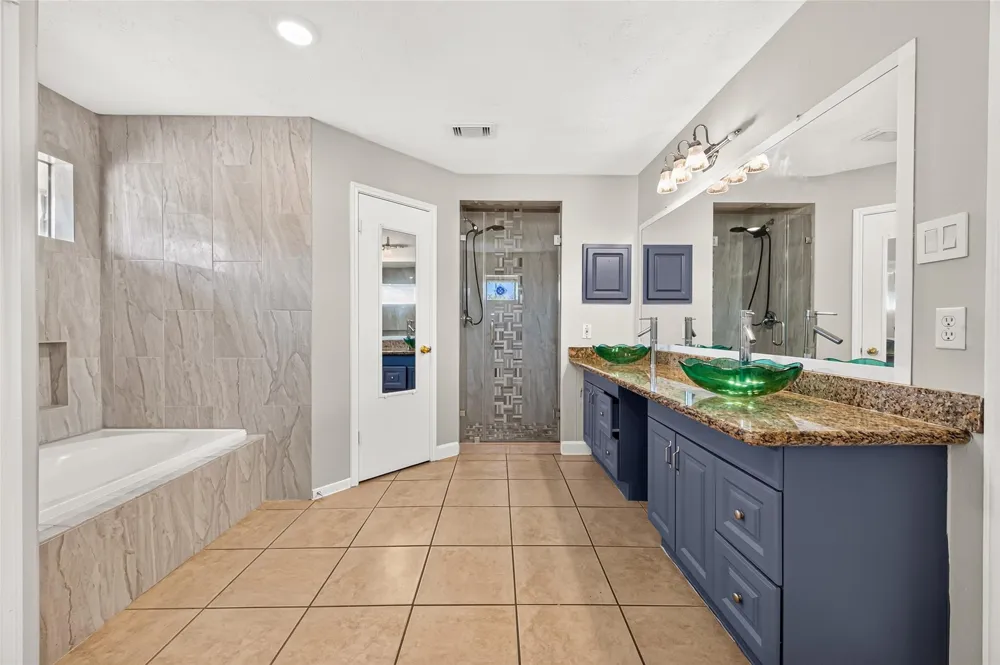 17626 Coventry Squire Drive Hockley, TX 77084