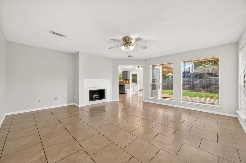 17626 Coventry Squire Drive Hockley, TX 77084