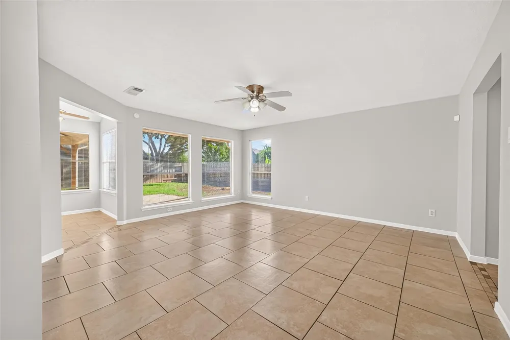 17626 Coventry Squire Drive Hockley, TX 77084