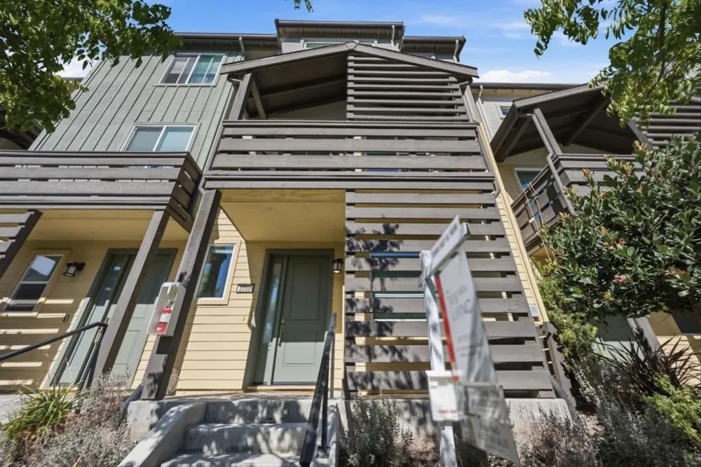 2058 Tarob Court Milpitas, CA 95035