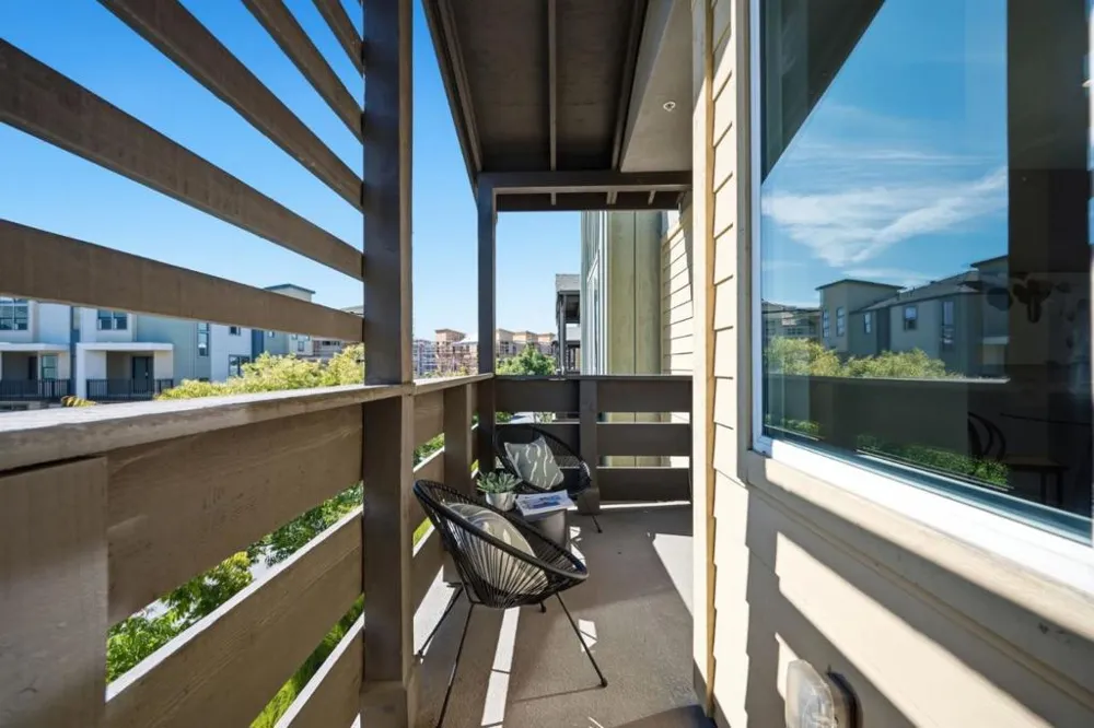 2058 Tarob Court Milpitas, CA 95035