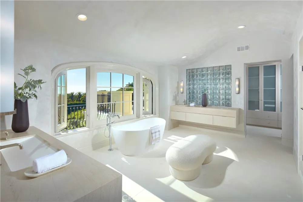 3 Island Vista Newport Coast, CA 92657
