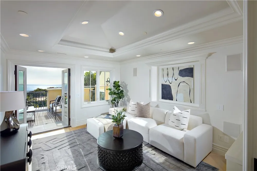 3 Island Vista Newport Coast, CA 92657