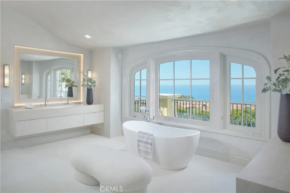 3 Island Vista Newport Coast, CA 92657