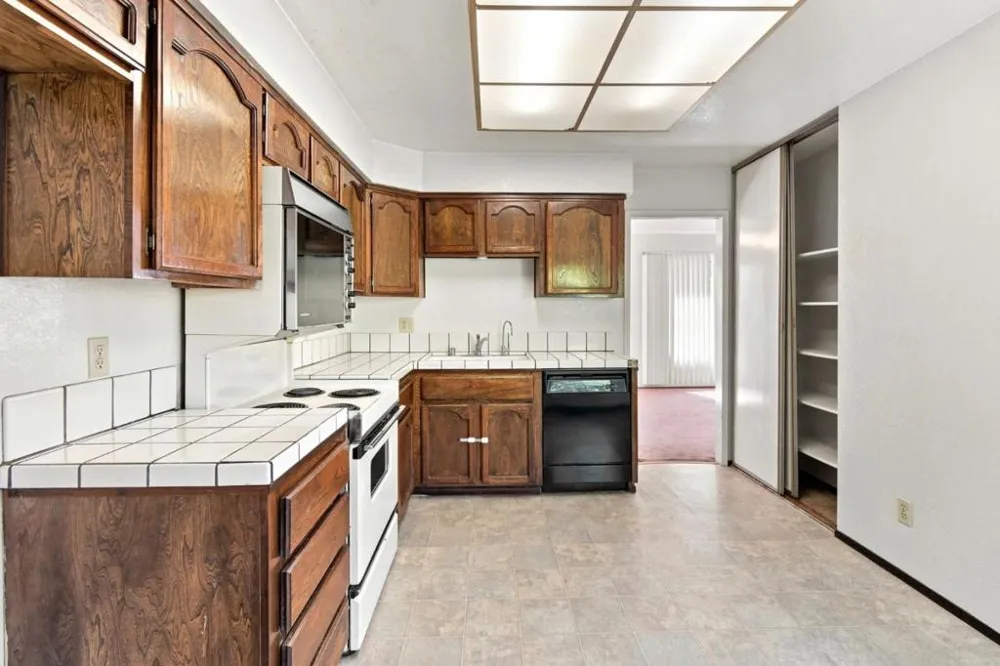 1122 Hartford Place Fairfield, CA 94534