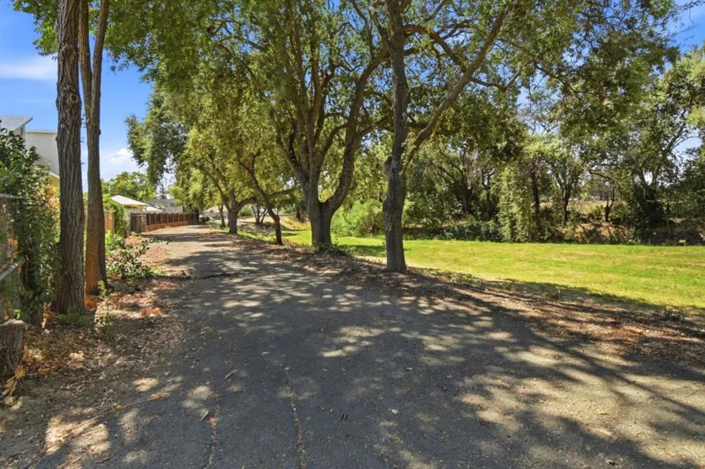1122 Hartford Place Fairfield, CA 94534