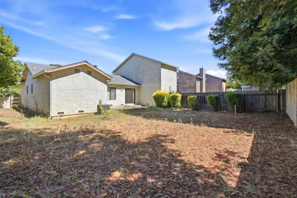 1122 Hartford Place Fairfield, CA 94534