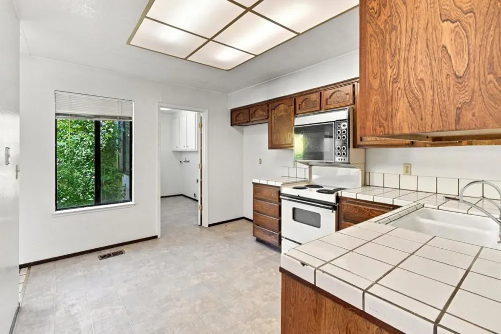 1122 Hartford Place Fairfield, CA 94534