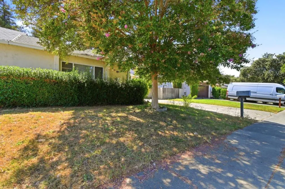 1122 Hartford Place Fairfield, CA 94534