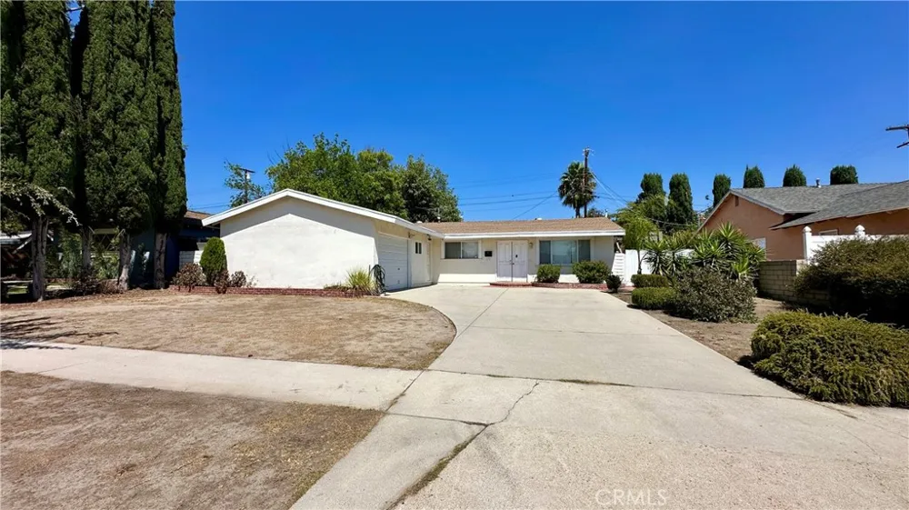 16409 Flanders Granada Hills, CA 91344