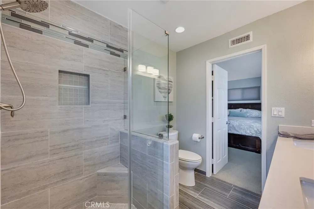 325 E Woodvale Avenue Orange, CA 92865