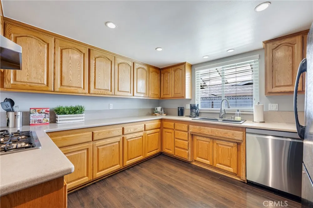 325 E Woodvale Avenue Orange, CA 92865